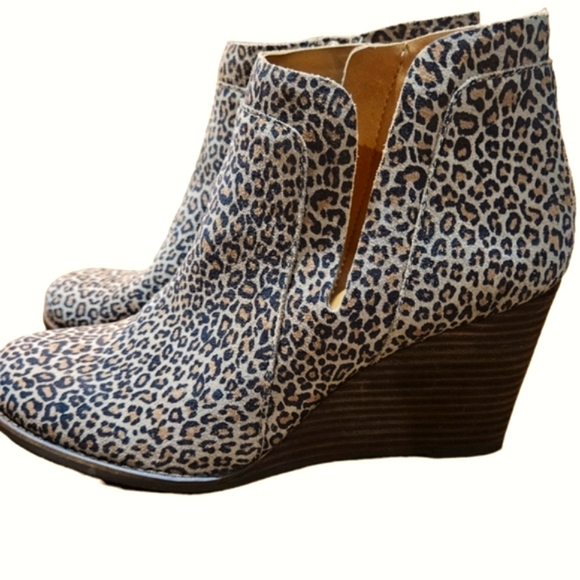 Lucky Brand Leopard Print Ankle Boots. Size 10. - Picture 9 of 11
